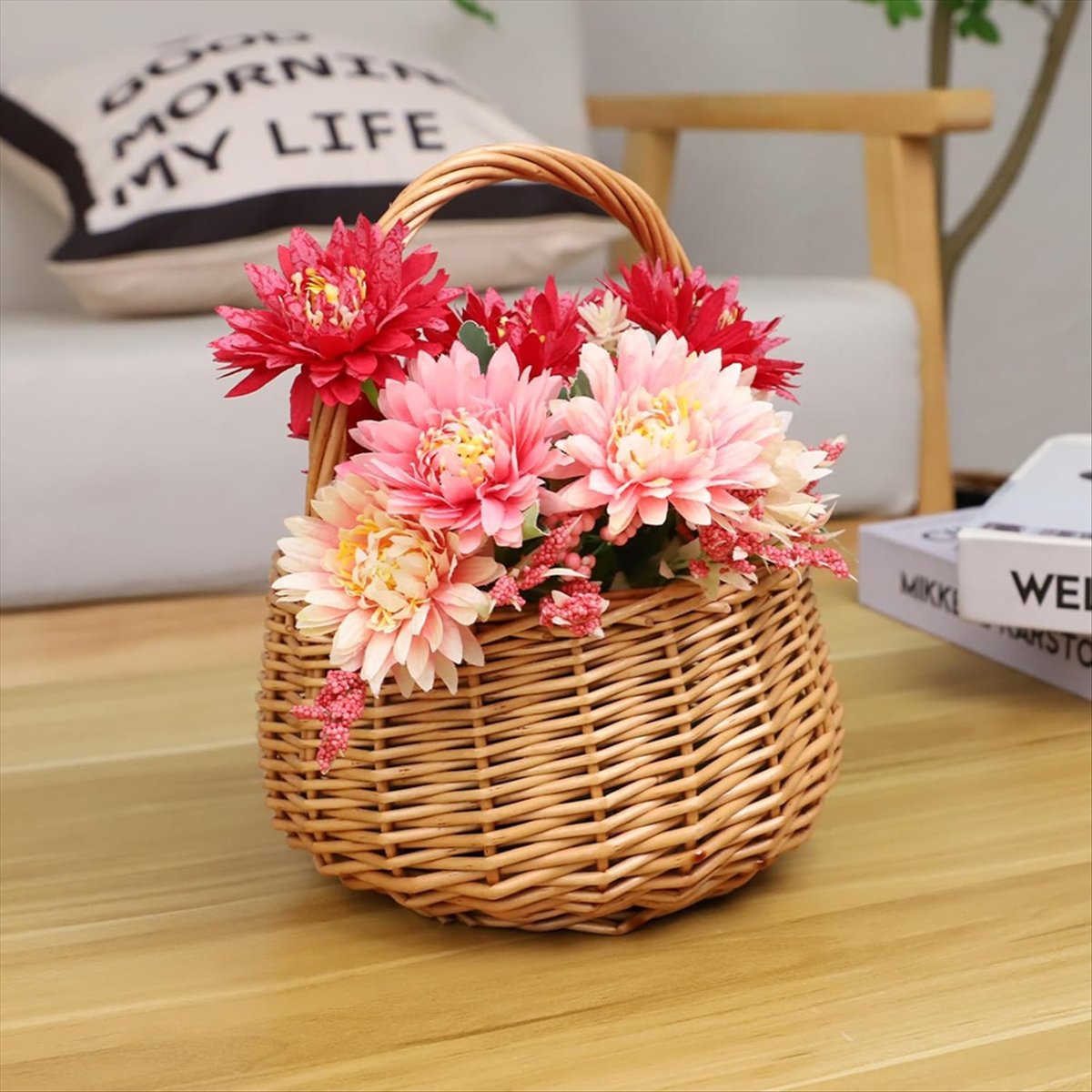 Wicker Picnic Basket with Hand - огляд і ціна Flower Girl Basket